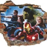 Pared rota Avengers 2