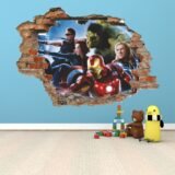 Pared rota Avengers 2